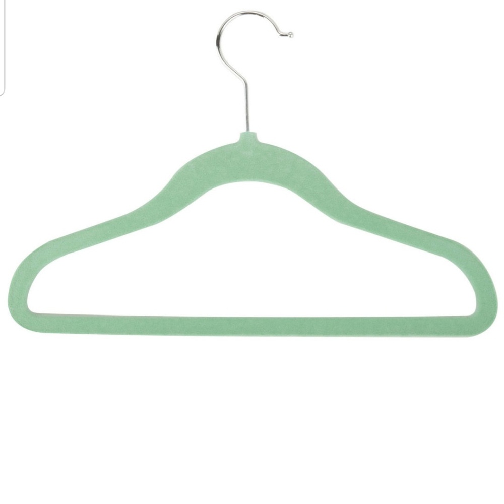 20 velvet slim space saving kids baby hangers - Picture 2 of 5